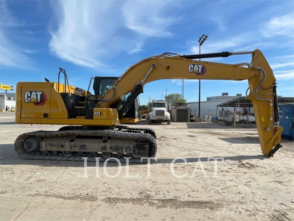 CAT 323 TC حفارات زحافة