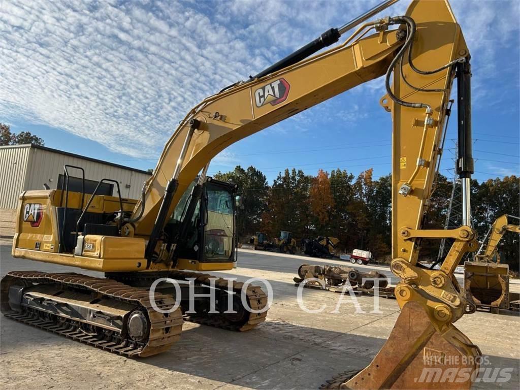 CAT 323 TCS حفارات زحافة