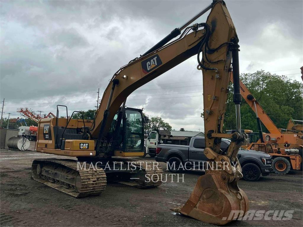 CAT 32307 حفارات زحافة