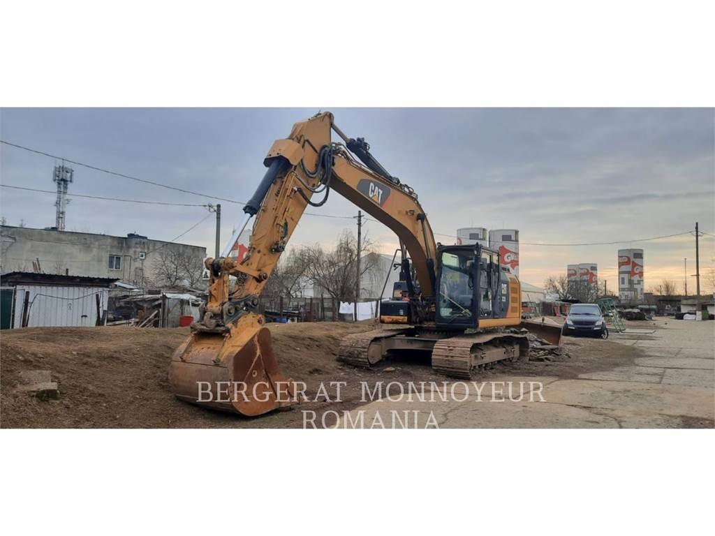 CAT 323EL حفارات زحافة