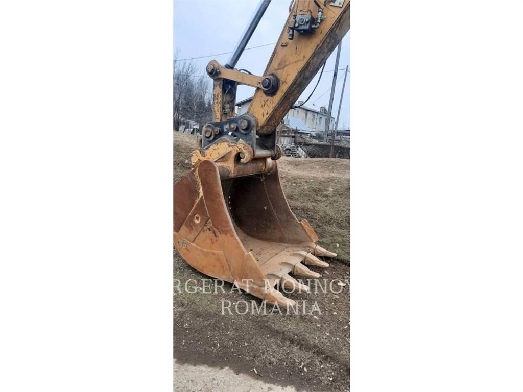 CAT 323EL حفارات زحافة