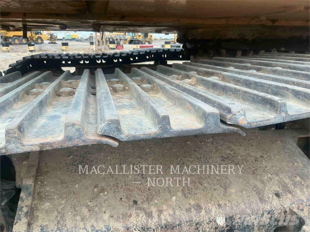 CAT 323FL PT حفارات زحافة