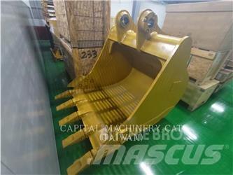 CAT 323GC دلاء