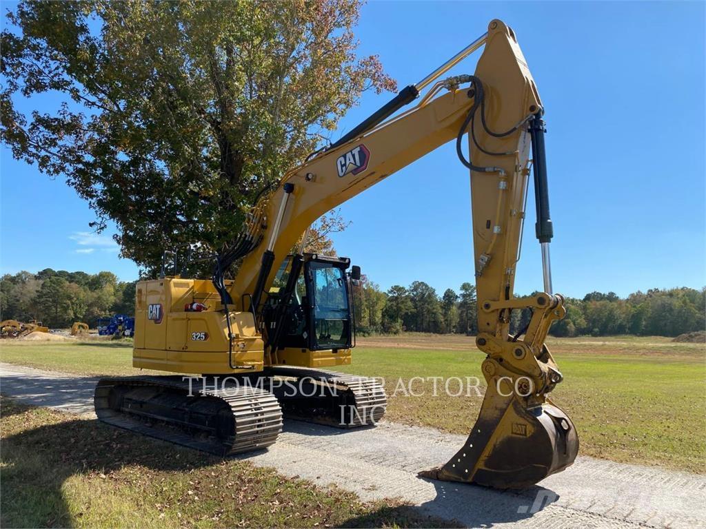 CAT 325 حفارات زحافة