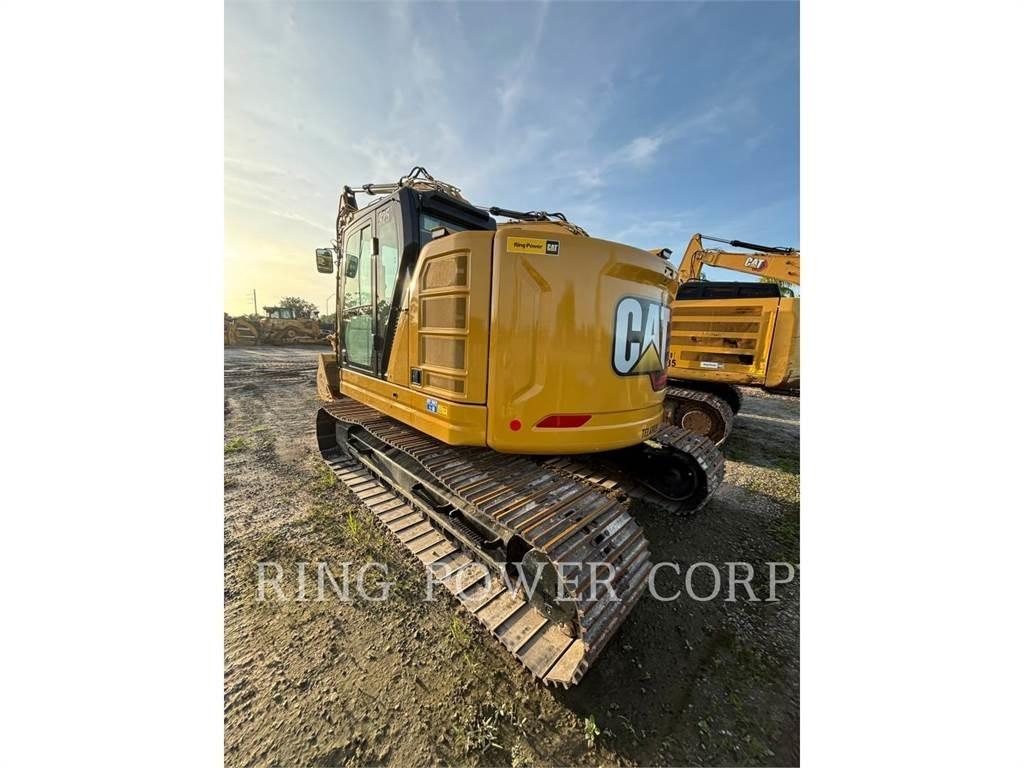 CAT 325 حفارات زحافة