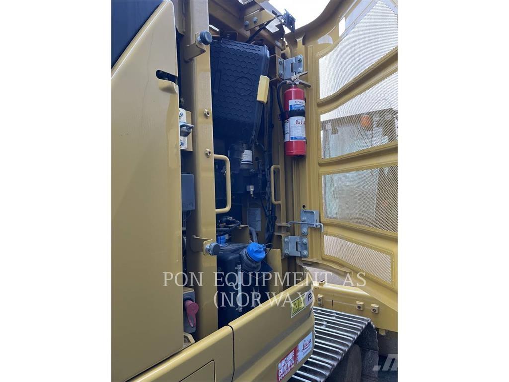 CAT 325-07 حفارات زحافة