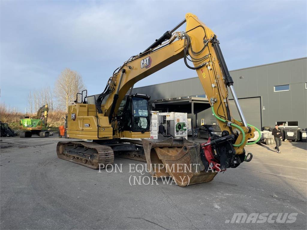 CAT 325-07 حفارات زحافة