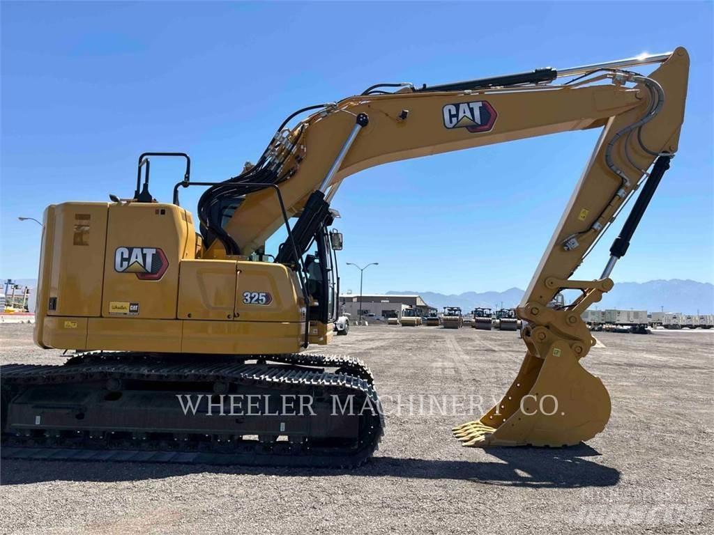 CAT 325 CF حفارات زحافة