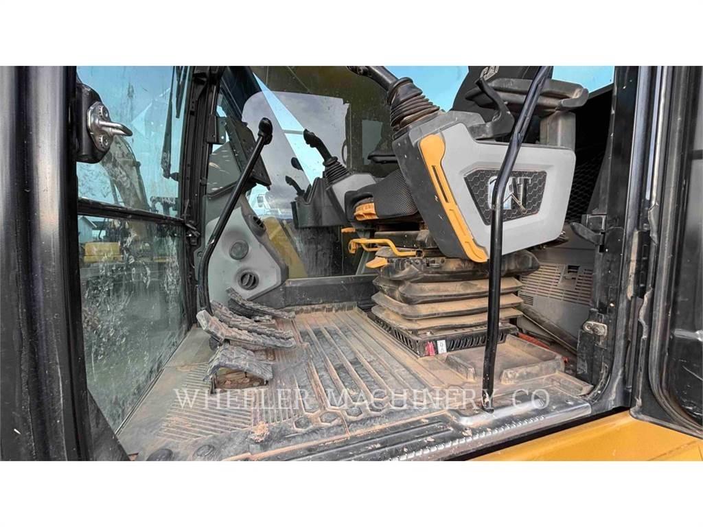CAT 325 CF حفارات زحافة
