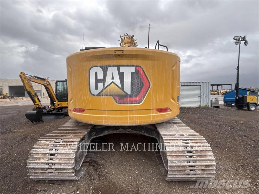 CAT 325 CF حفارات زحافة