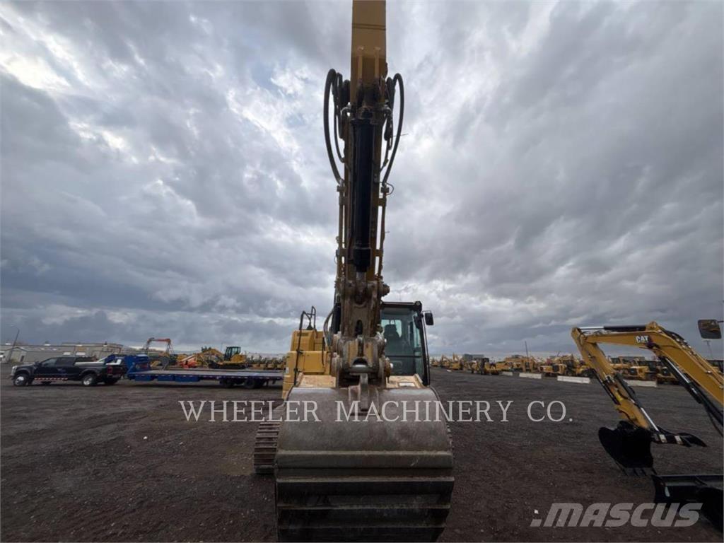 CAT 325 CF حفارات زحافة