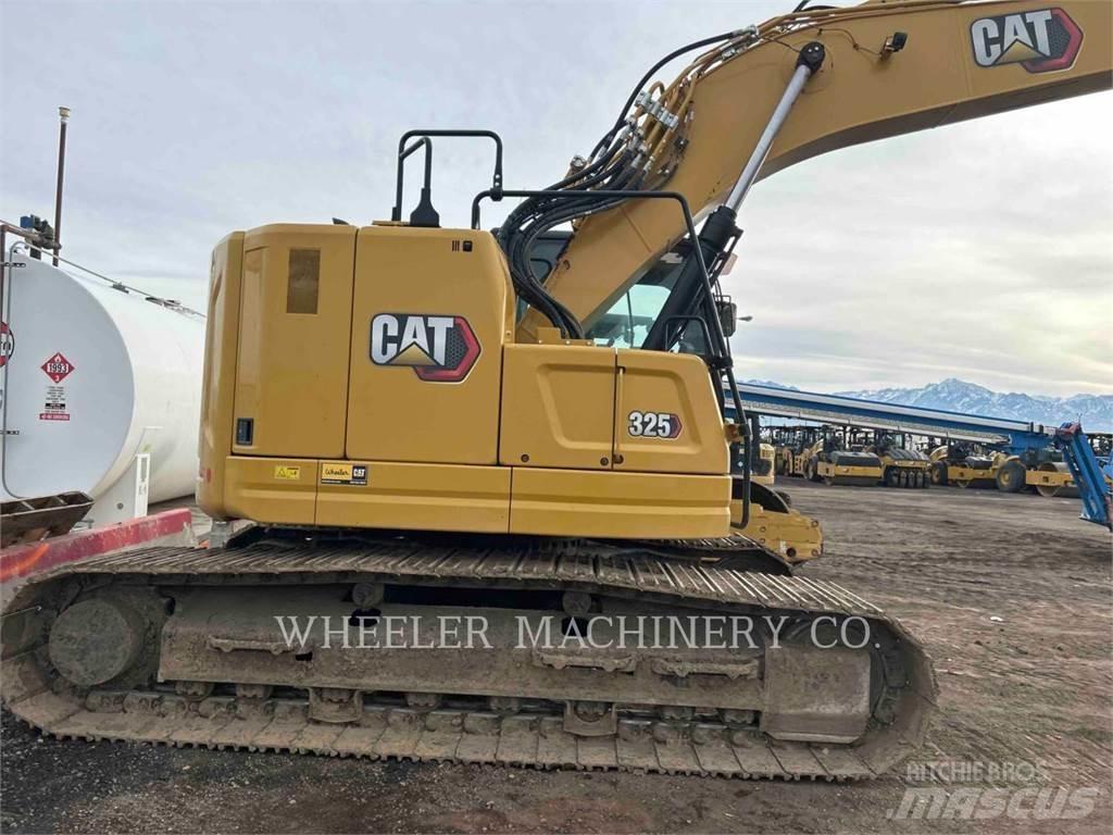 CAT 325 TH حفارات زحافة