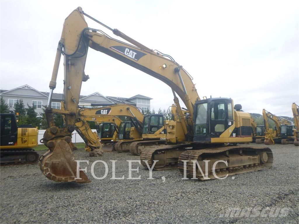 CAT 325CCR حفارات زحافة