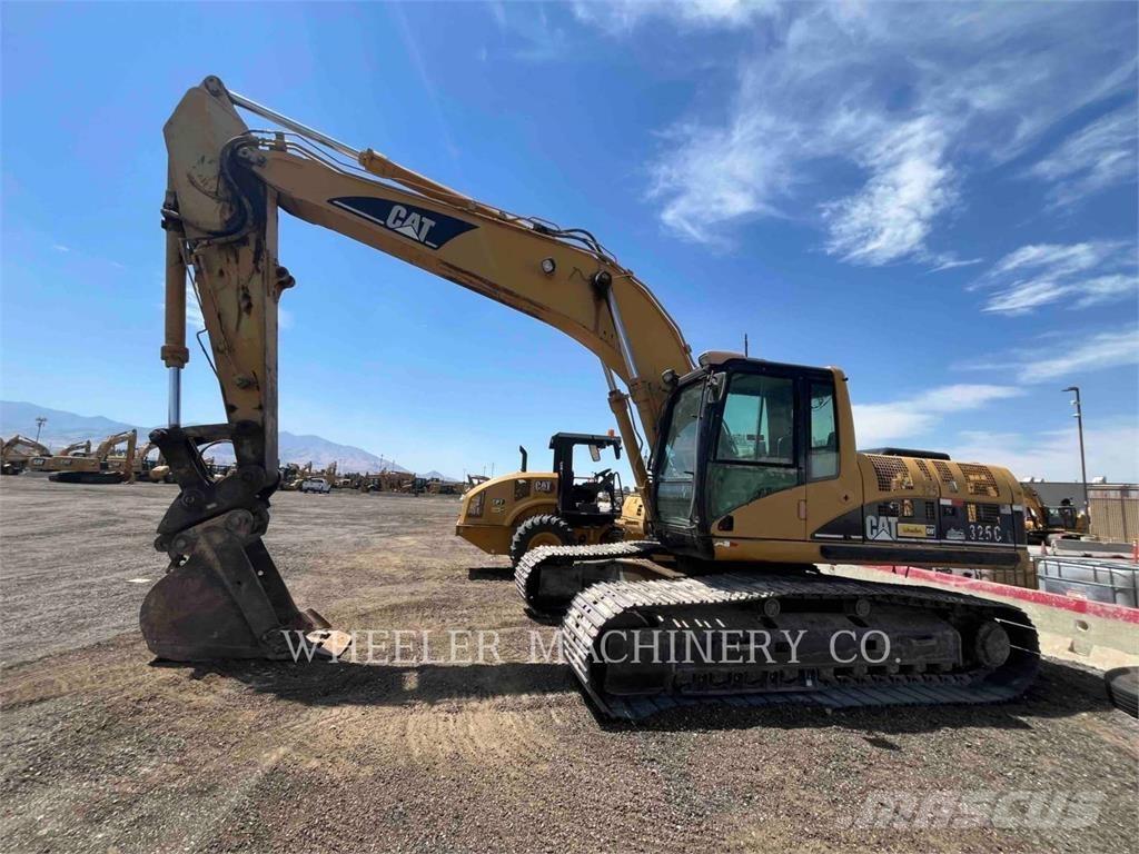 CAT 325CL حفارات زحافة
