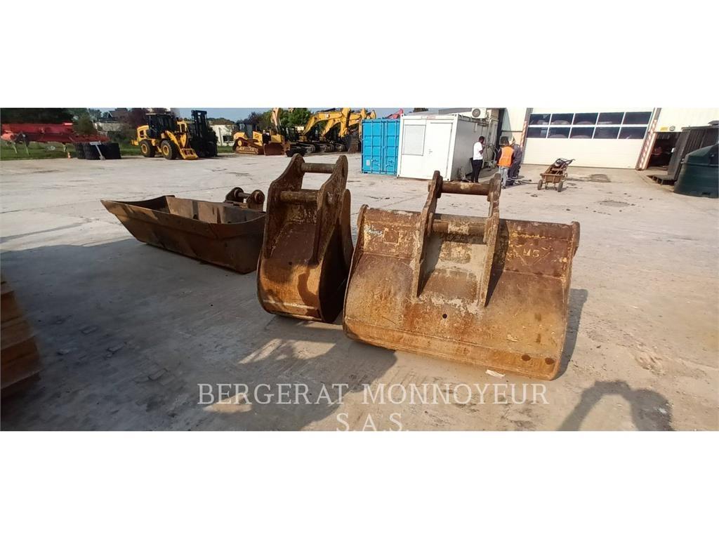 CAT 325F CR حفارات زحافة