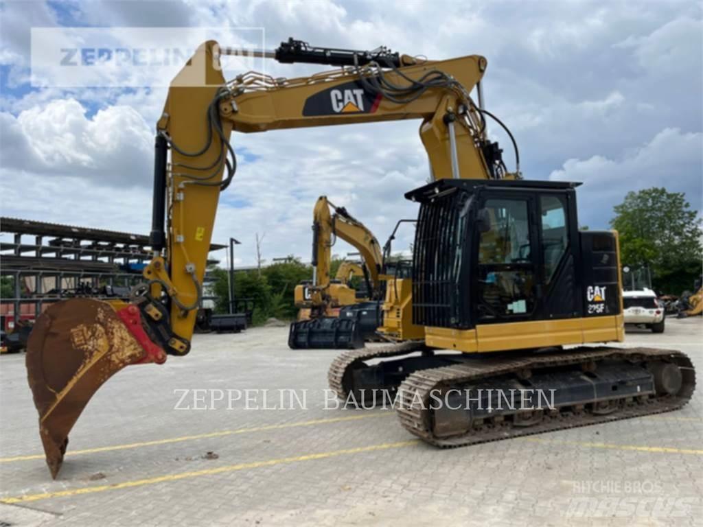 CAT 325FL حفارات زحافة