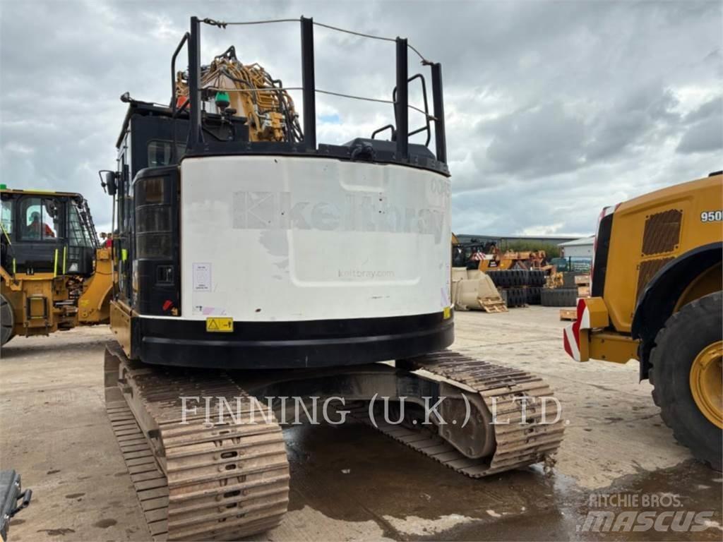 CAT 325FL حفارات زحافة