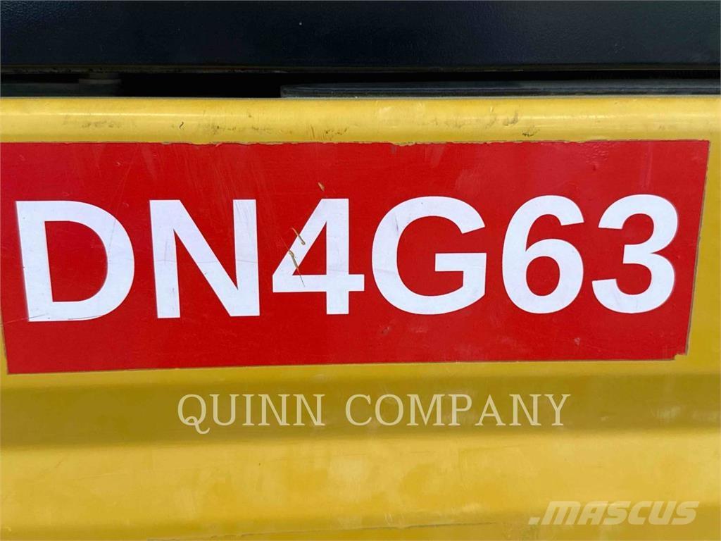 CAT 325FLCR حفارات زحافة