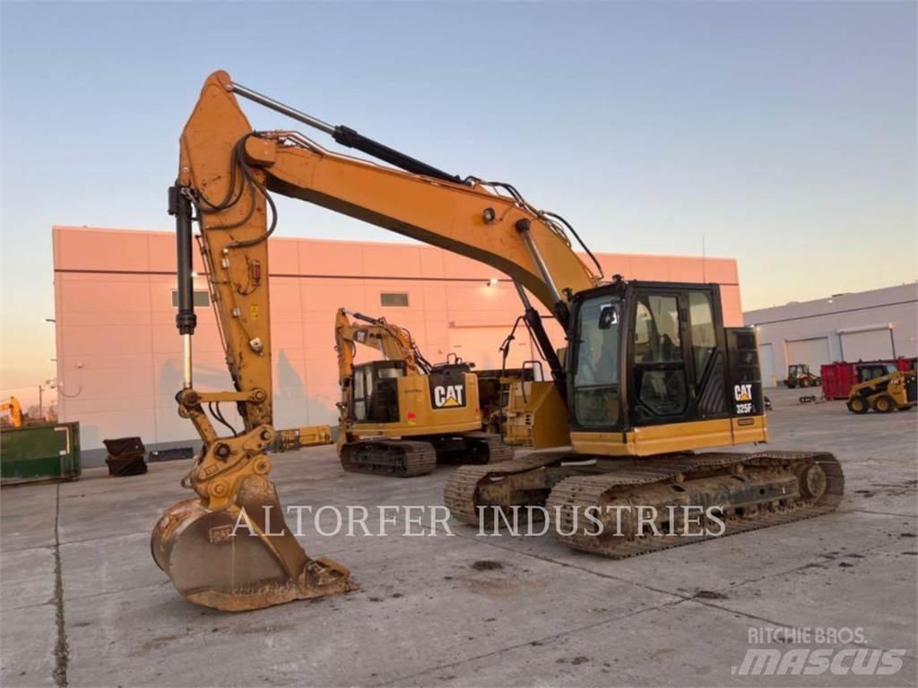 CAT 325FLCR 2D حفارات زحافة