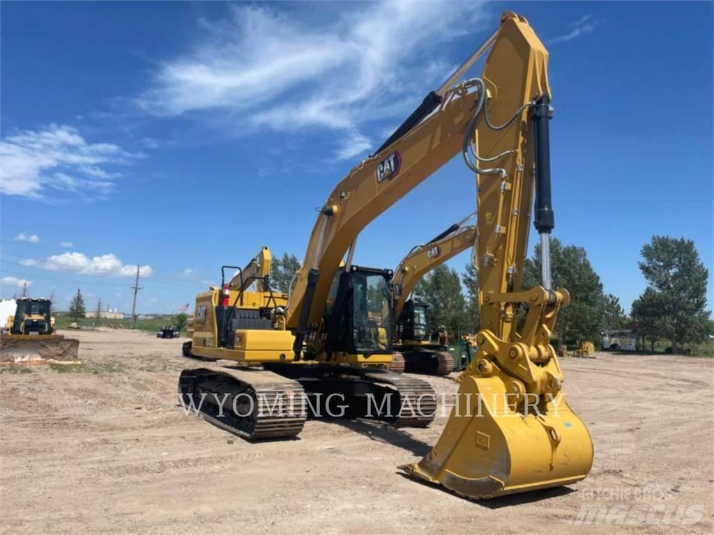 CAT 326 حفارات زحافة