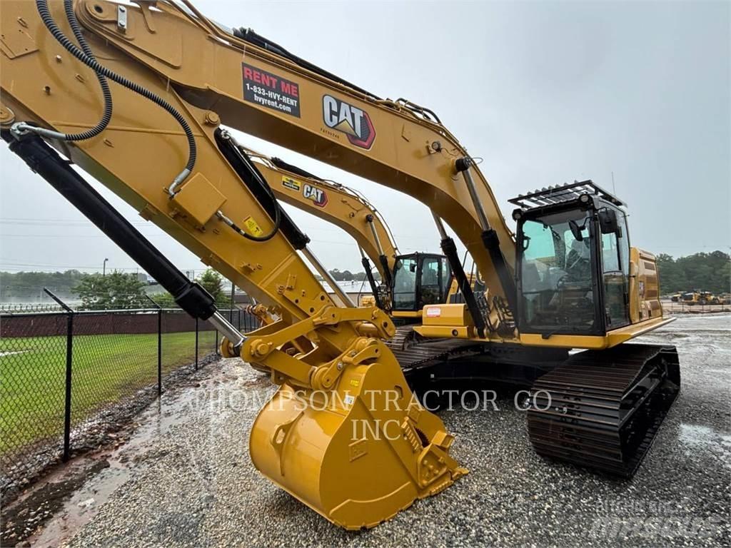 CAT 326 حفارات زحافة