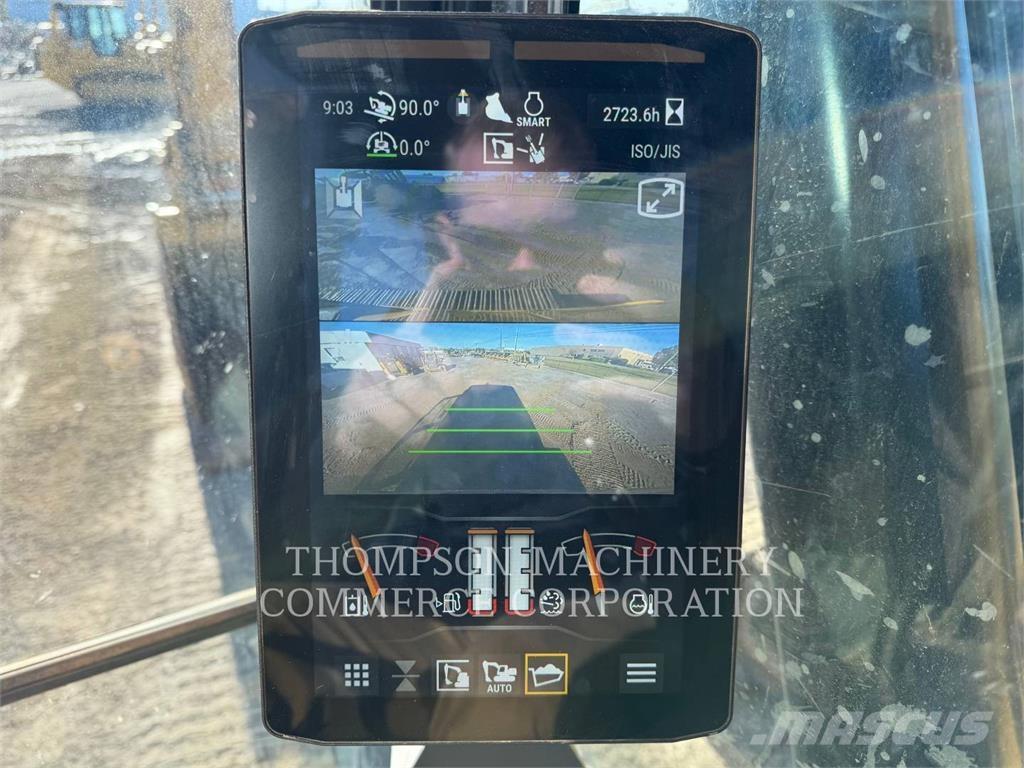 CAT 326-07 حفارات زحافة