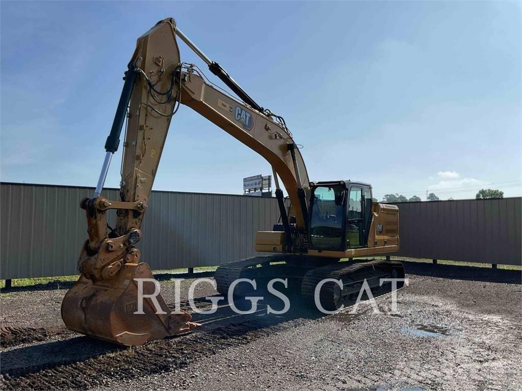 CAT 326 9 حفارات زحافة