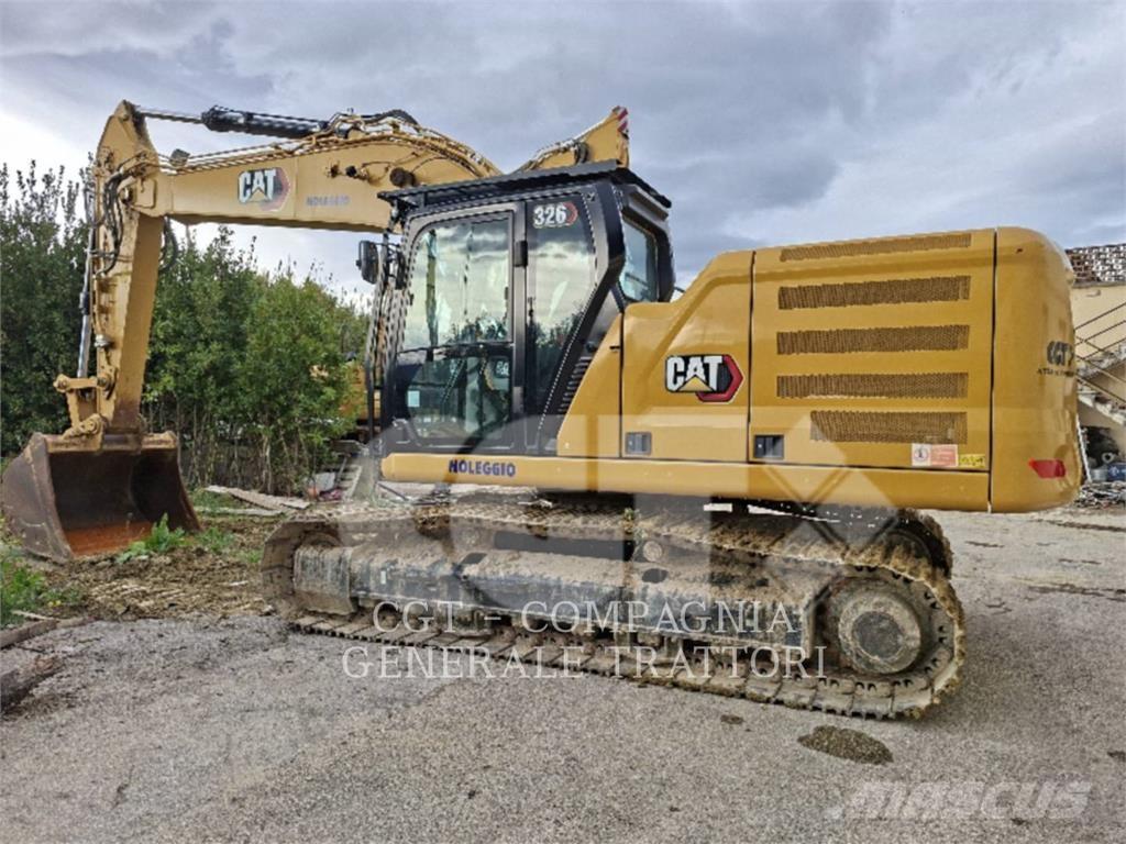 CAT 326 NG حفارات زحافة