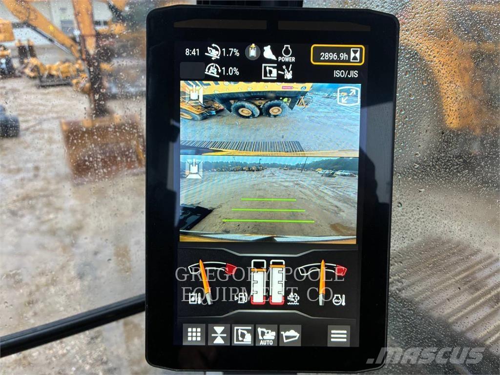 CAT 32607 حفارات زحافة