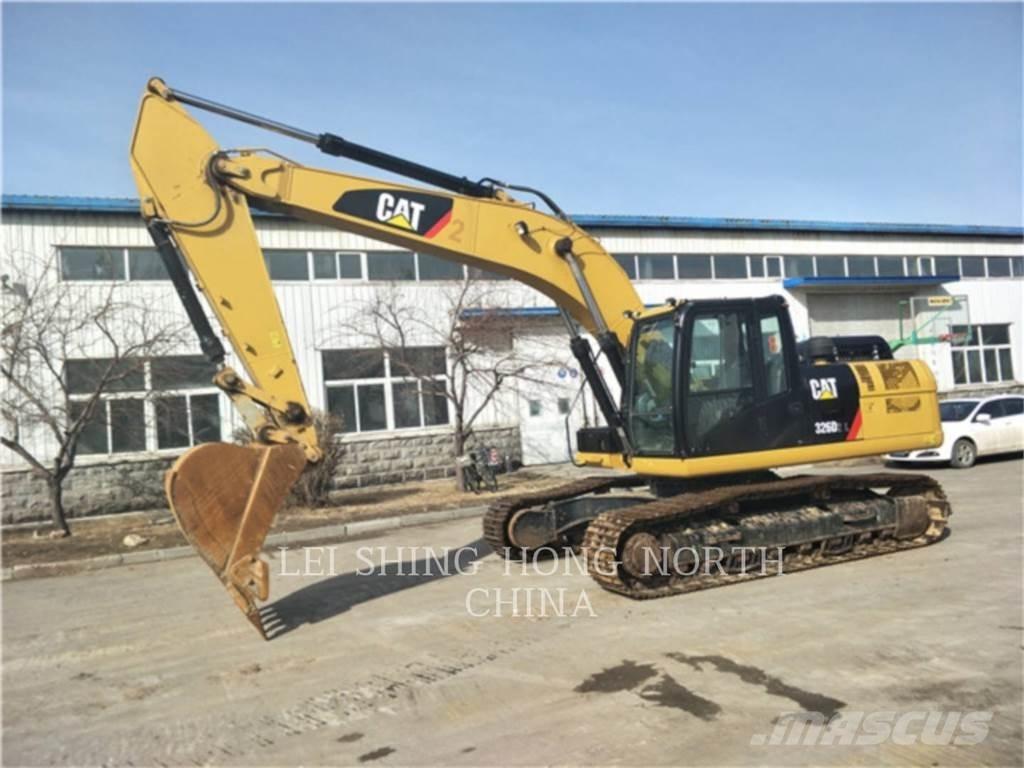 CAT 326D2L حفارات زحافة