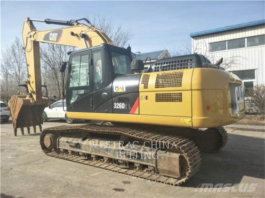 CAT 326D2L حفارات زحافة