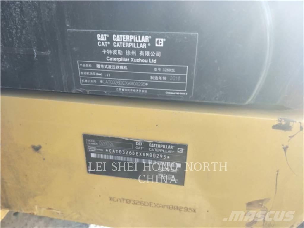 CAT 326D2L حفارات زحافة