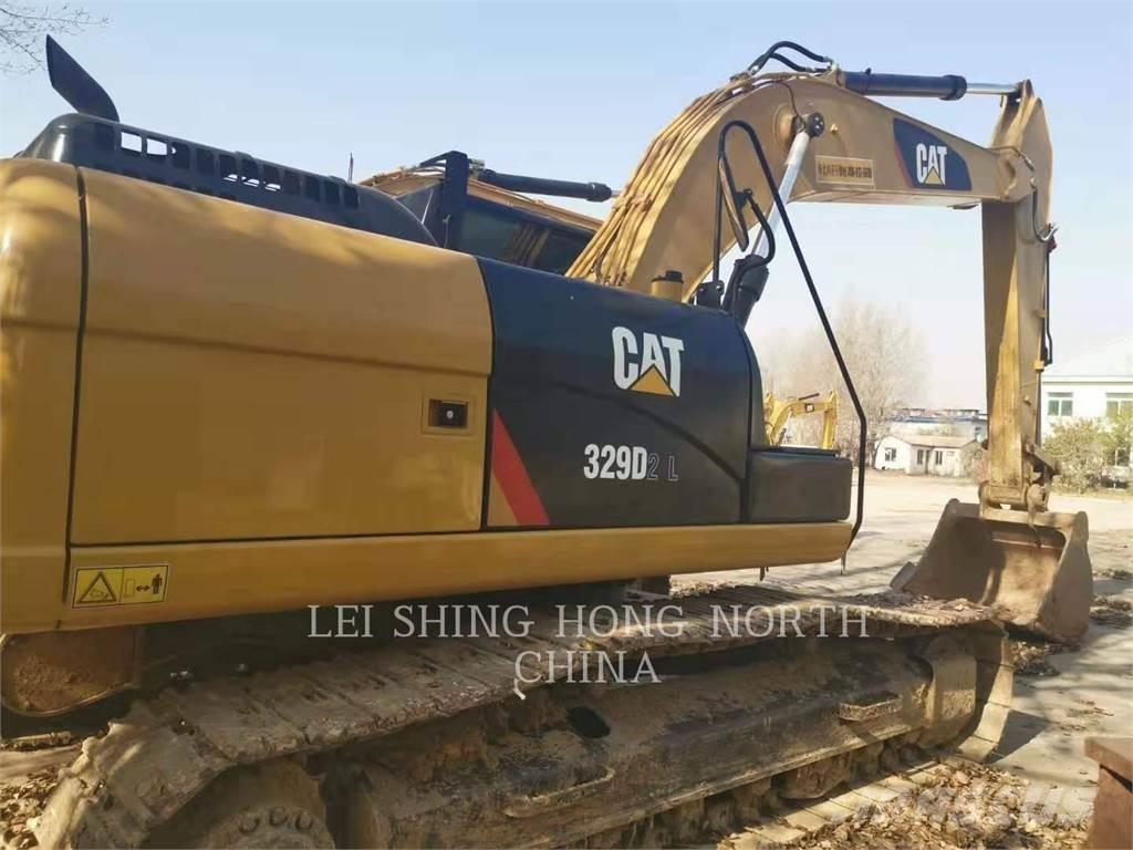 CAT 326D2L حفارات زحافة