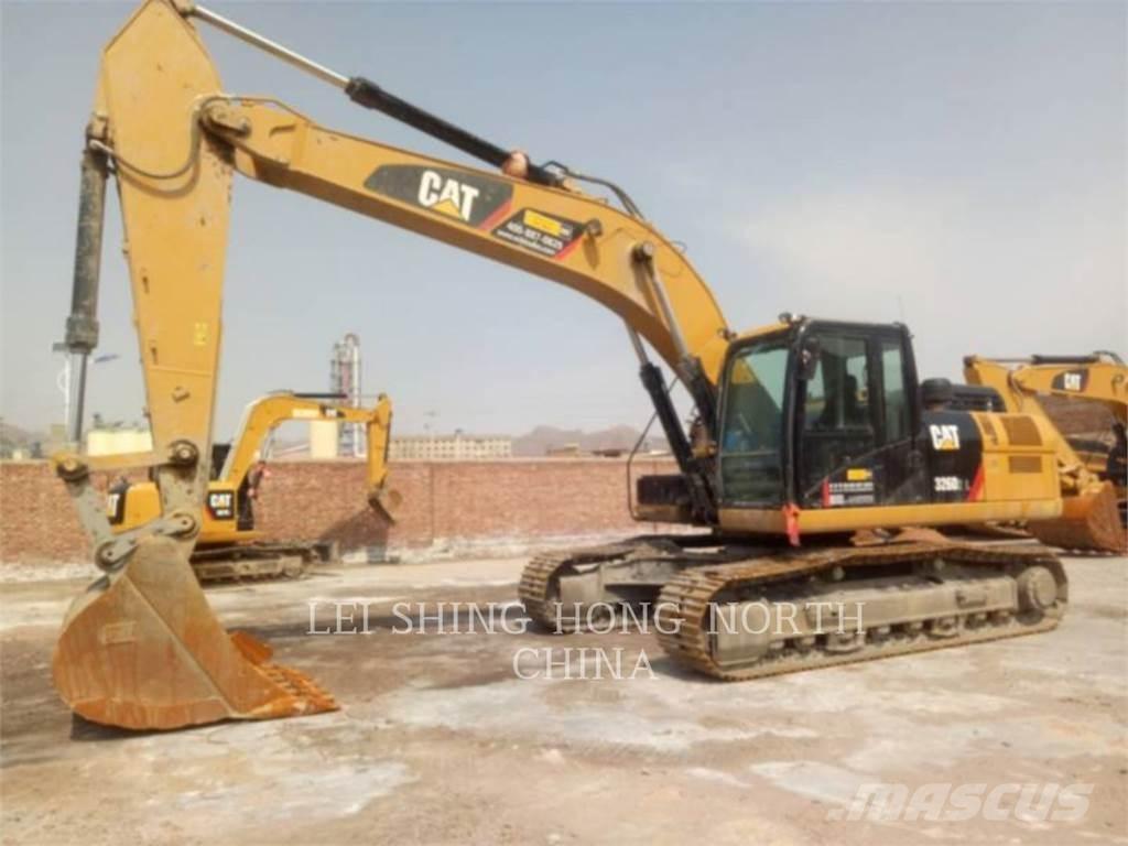 CAT 326D2L حفارات زحافة
