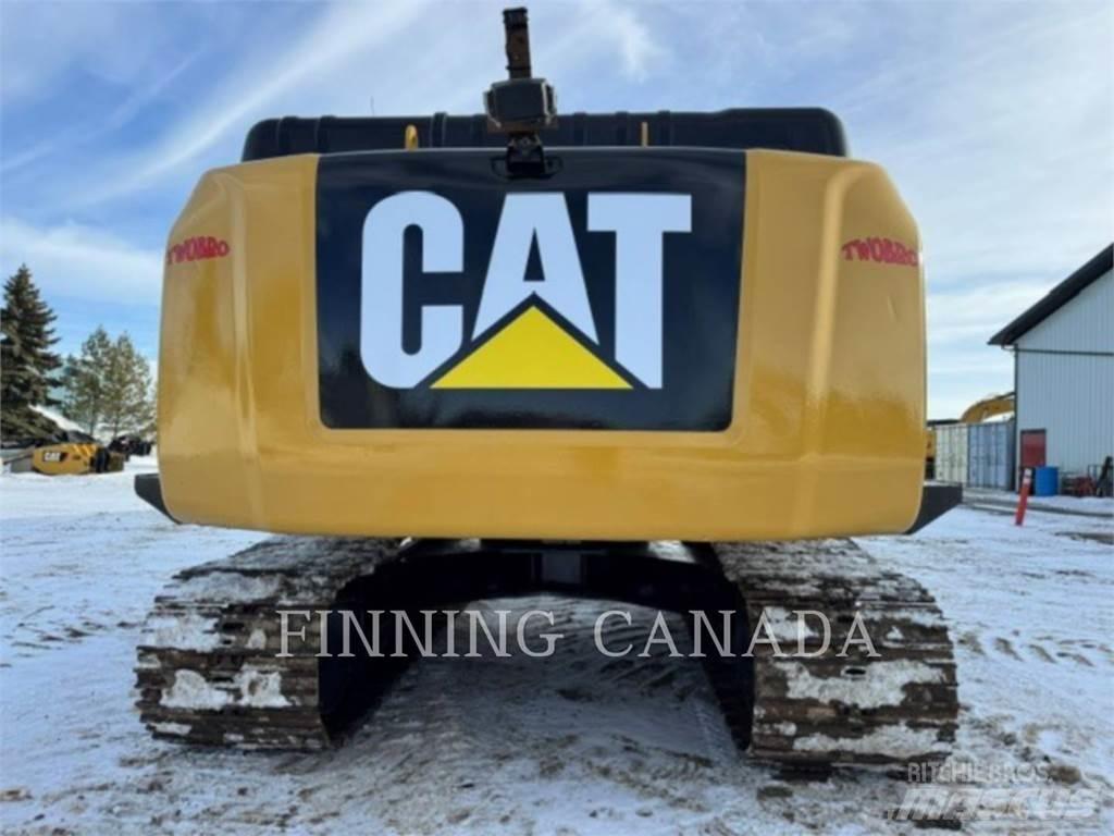 CAT 326F حفارات زحافة