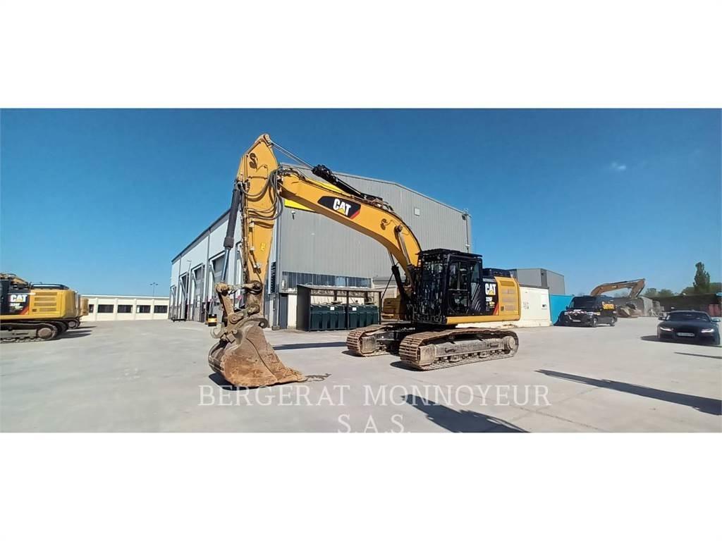 CAT 326F حفارات زحافة