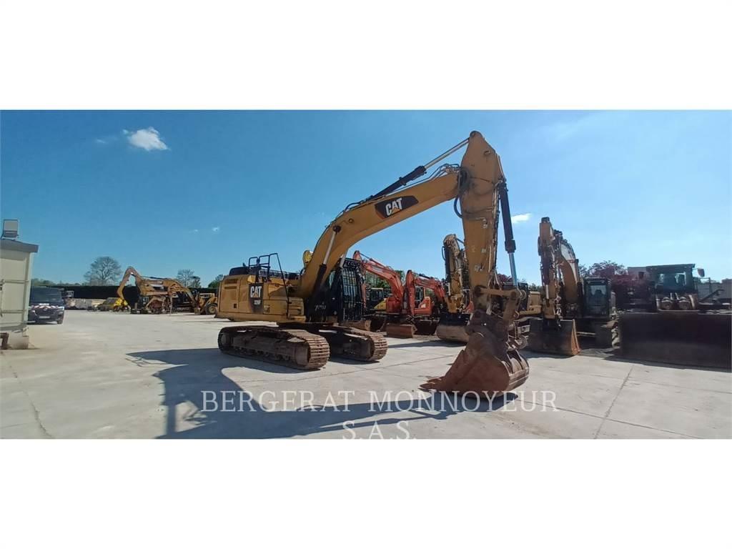 CAT 326F حفارات زحافة