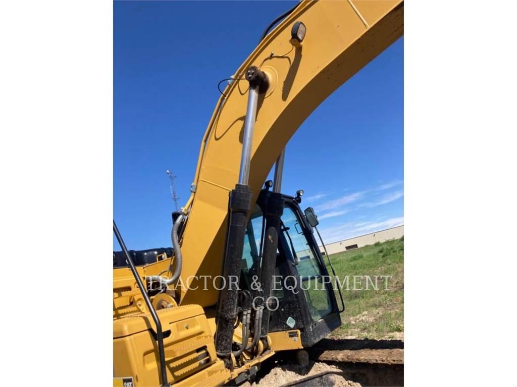 CAT 326F L حفارات زحافة