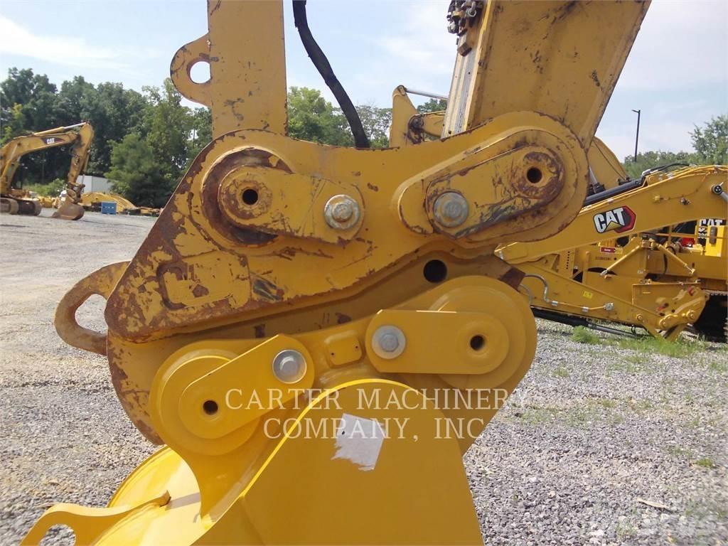 CAT 326FL حفارات زحافة