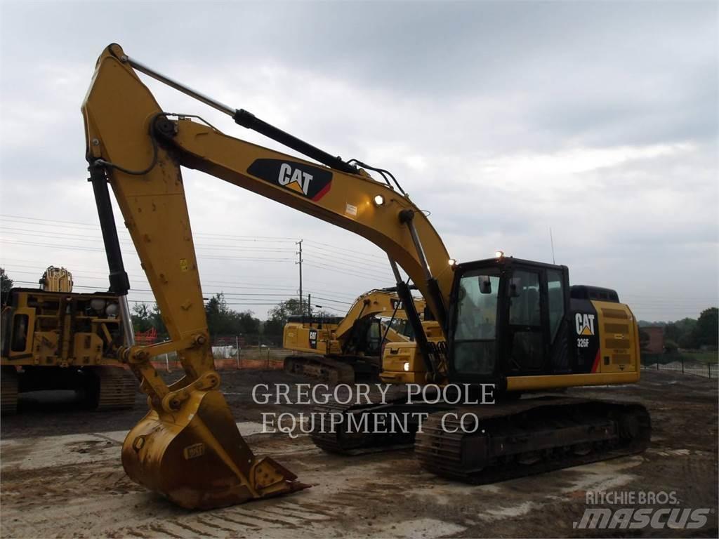 CAT 326FL حفارات زحافة