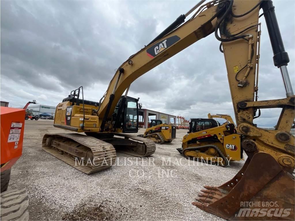 CAT 326FL حفارات زحافة
