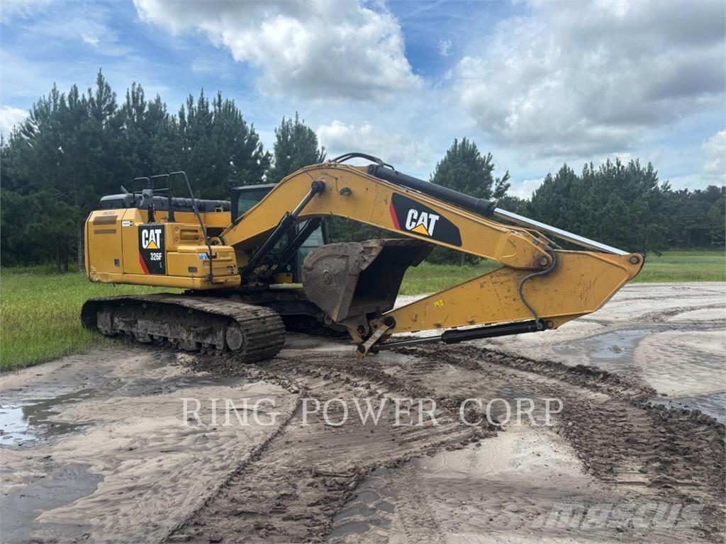 CAT 326FL حفارات زحافة