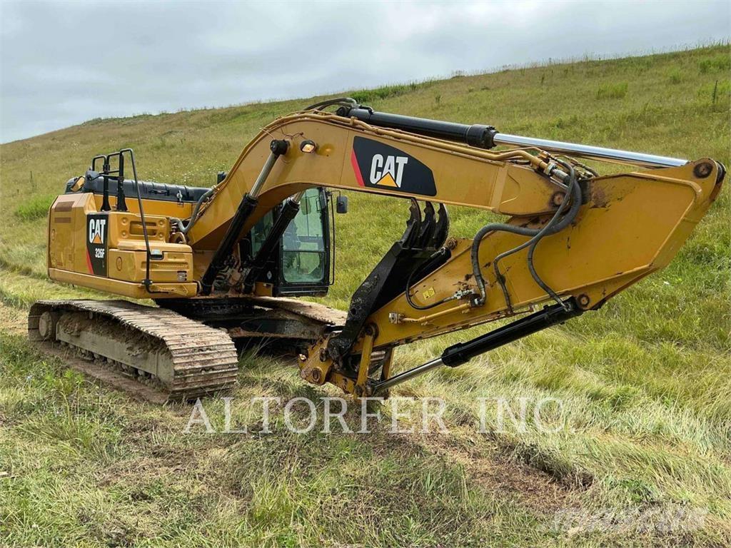 CAT 326FL حفارات زحافة