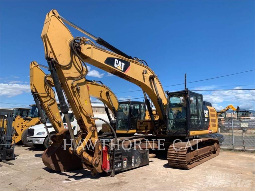 CAT 326FL حفارات زحافة