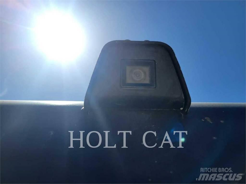 CAT 326FL LRF حفارات زحافة