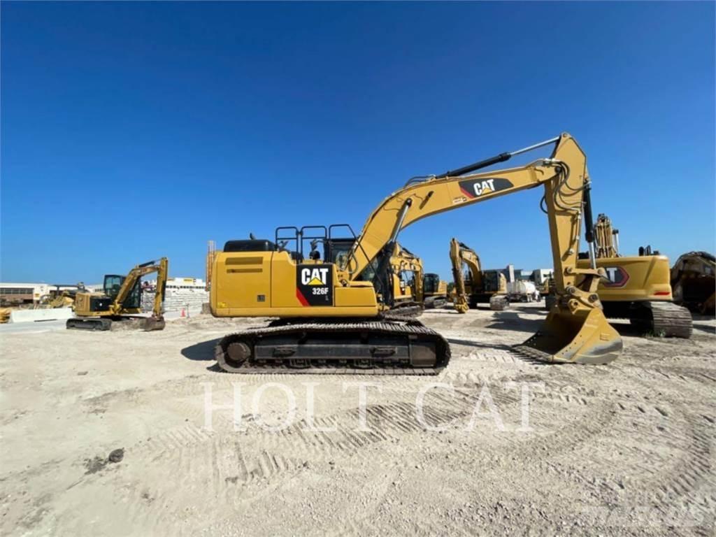 CAT 326FL TC حفارات زحافة