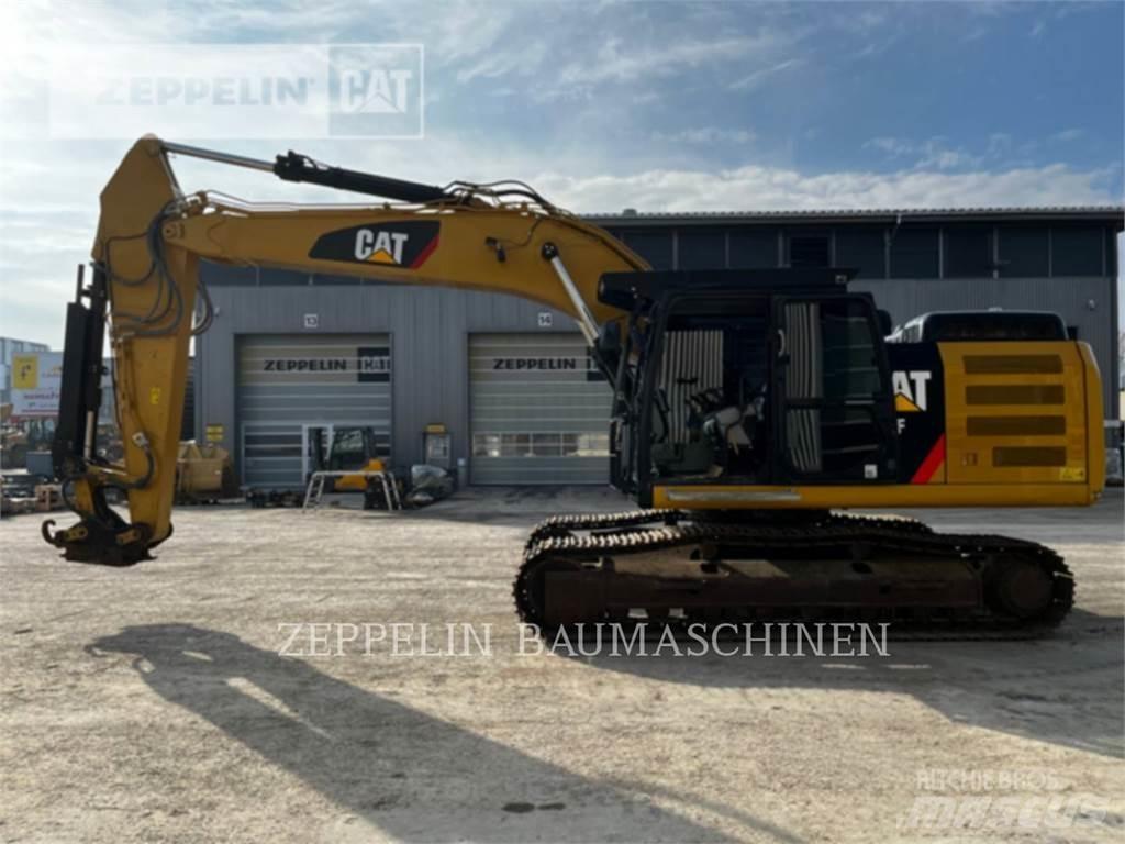 CAT 326FLN حفارات زحافة