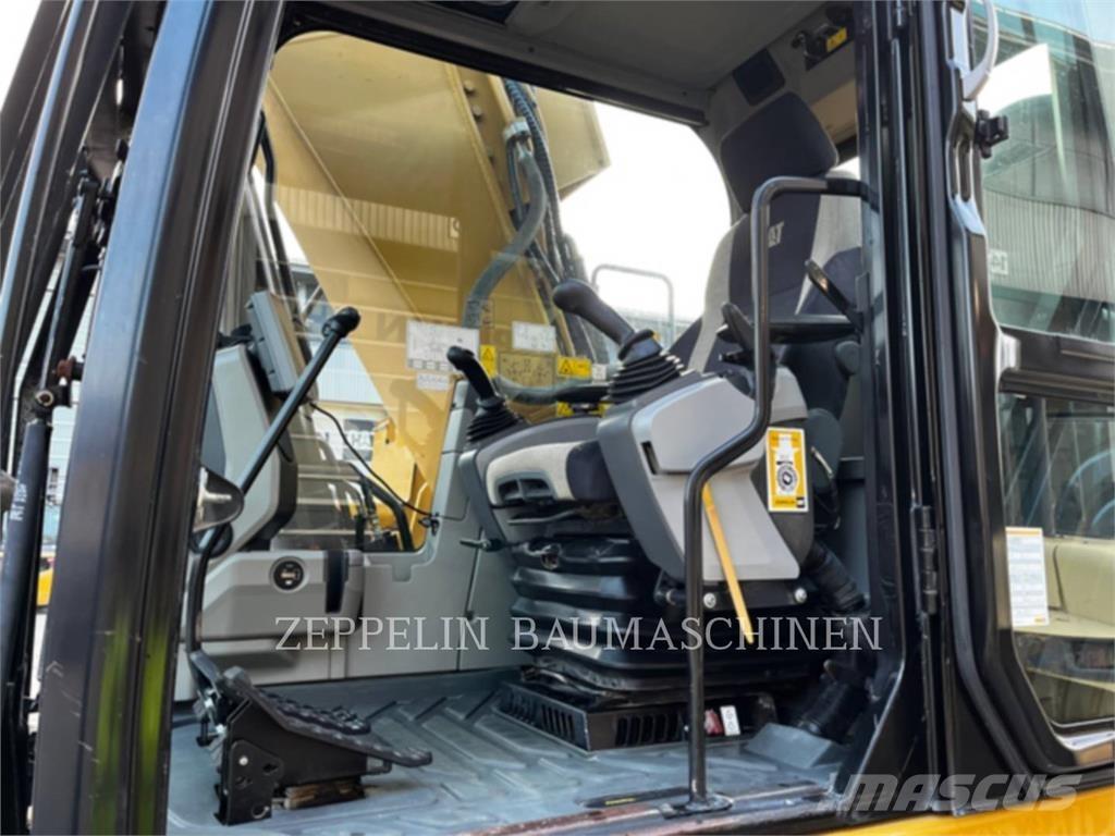 CAT 326FLN حفارات زحافة