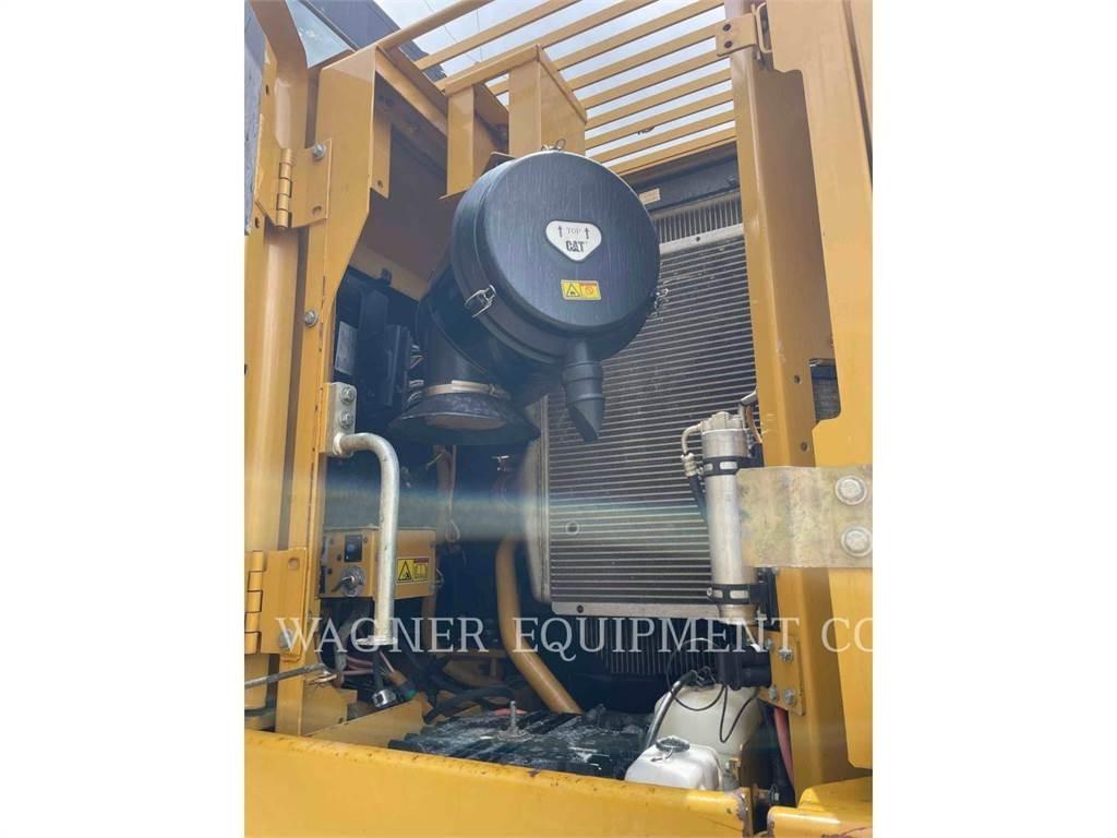 CAT 328D LCR حفارات زحافة