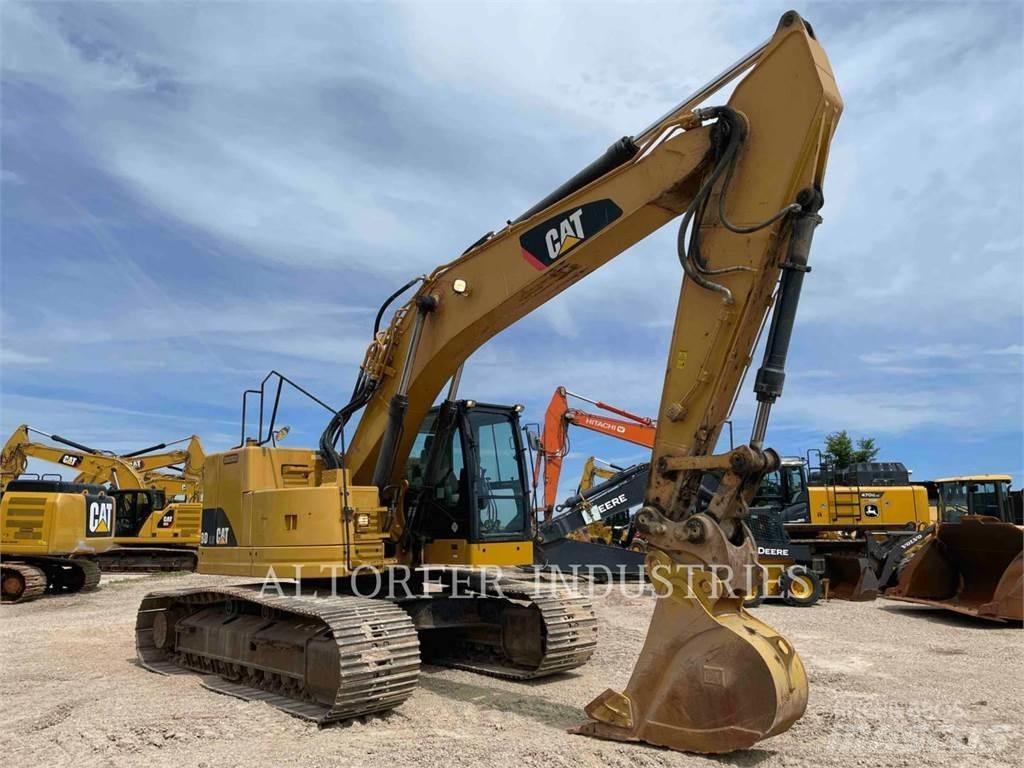 CAT 328DL CR حفارات زحافة